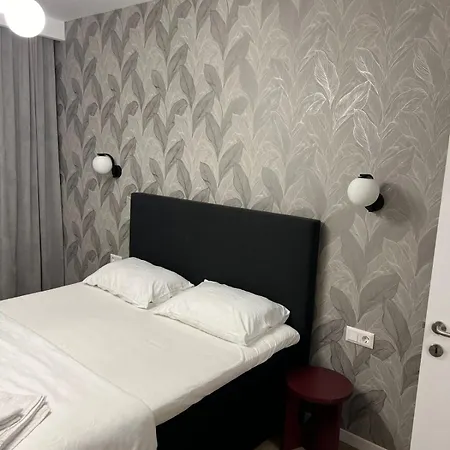 Lägenhet Rozelor Apartament 88